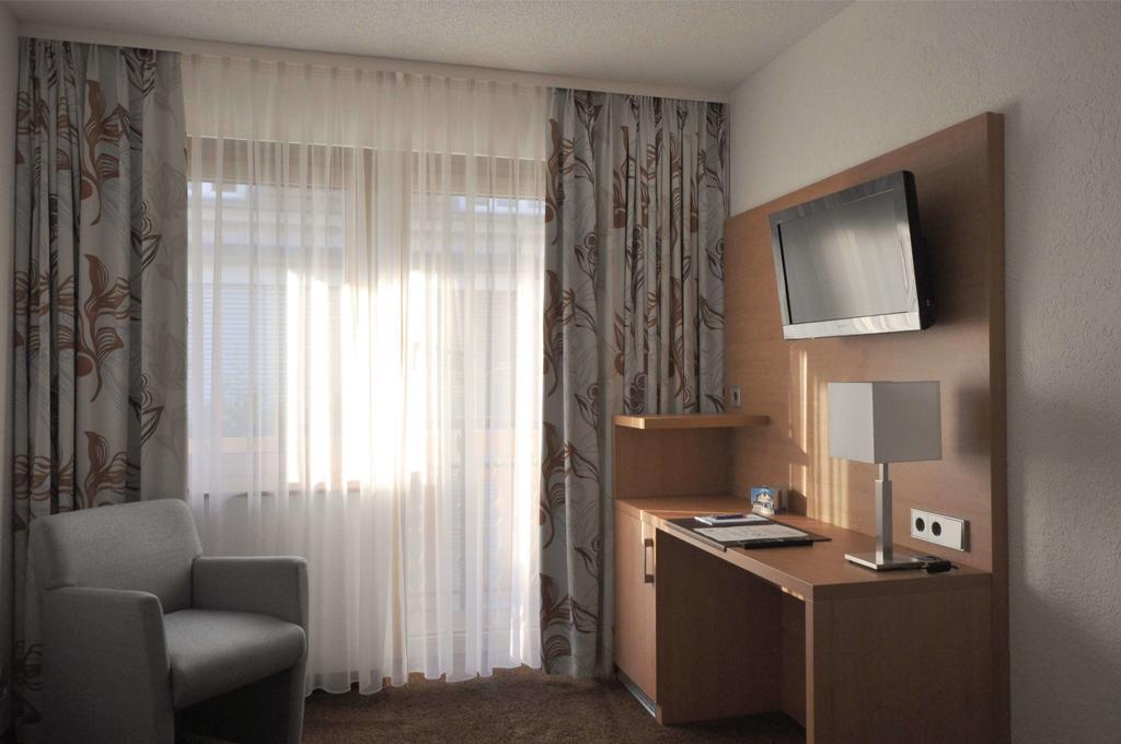 Hotel-Pension-Jasmin Rheinfelden  Cameră foto